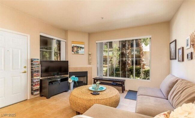 Building Photo - 7127 S Durango Dr