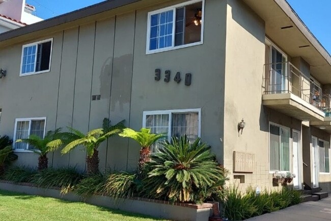 Building Photo - 3340 Bagley Ave