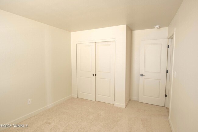 Building Photo - 3614 Paragon St