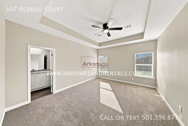 Building Photo - 407 Redbud Ct