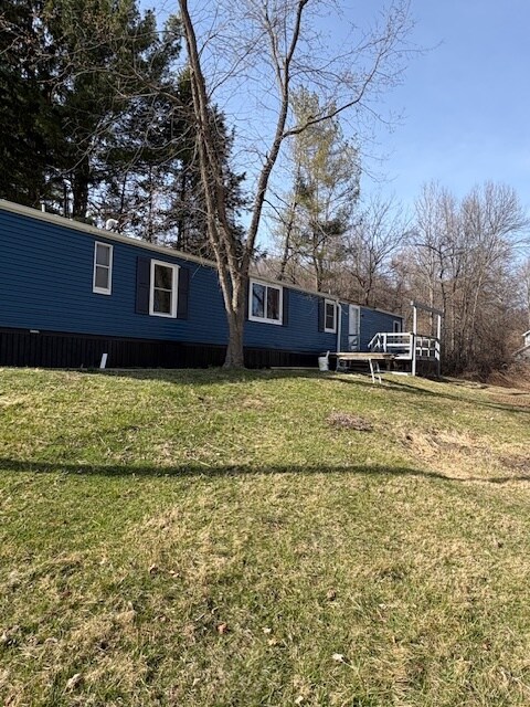 Building Photo - 11 Hillside Ave