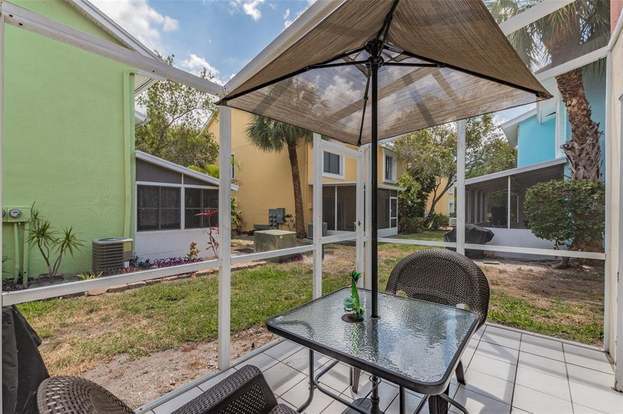 Building Photo - 4160 35th Terrace S