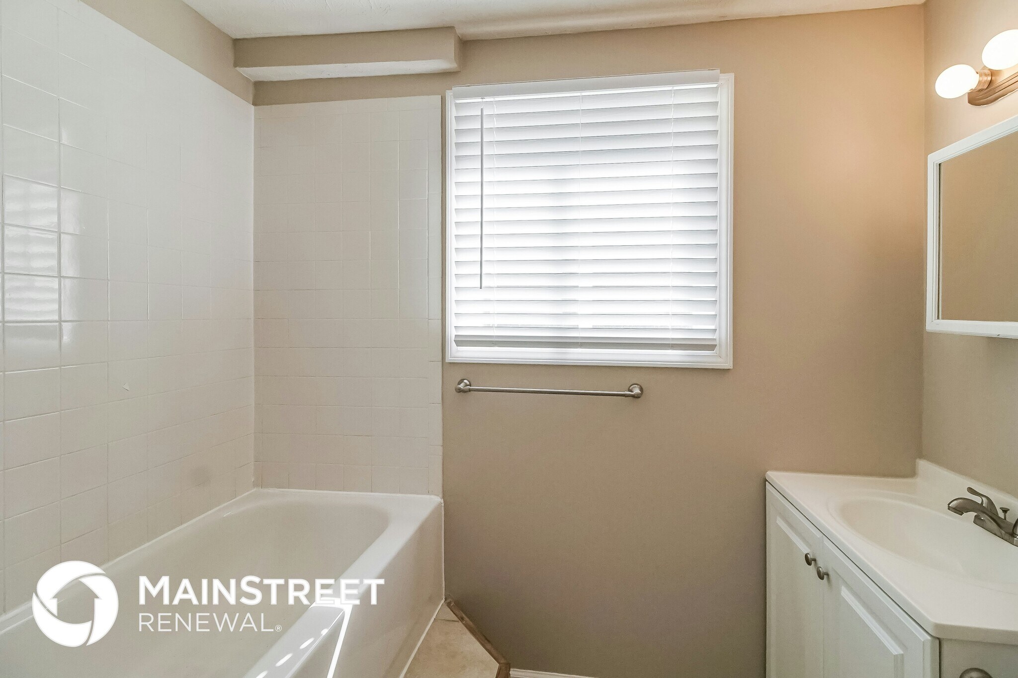 Building Photo - 3193 Elmreeb Dr