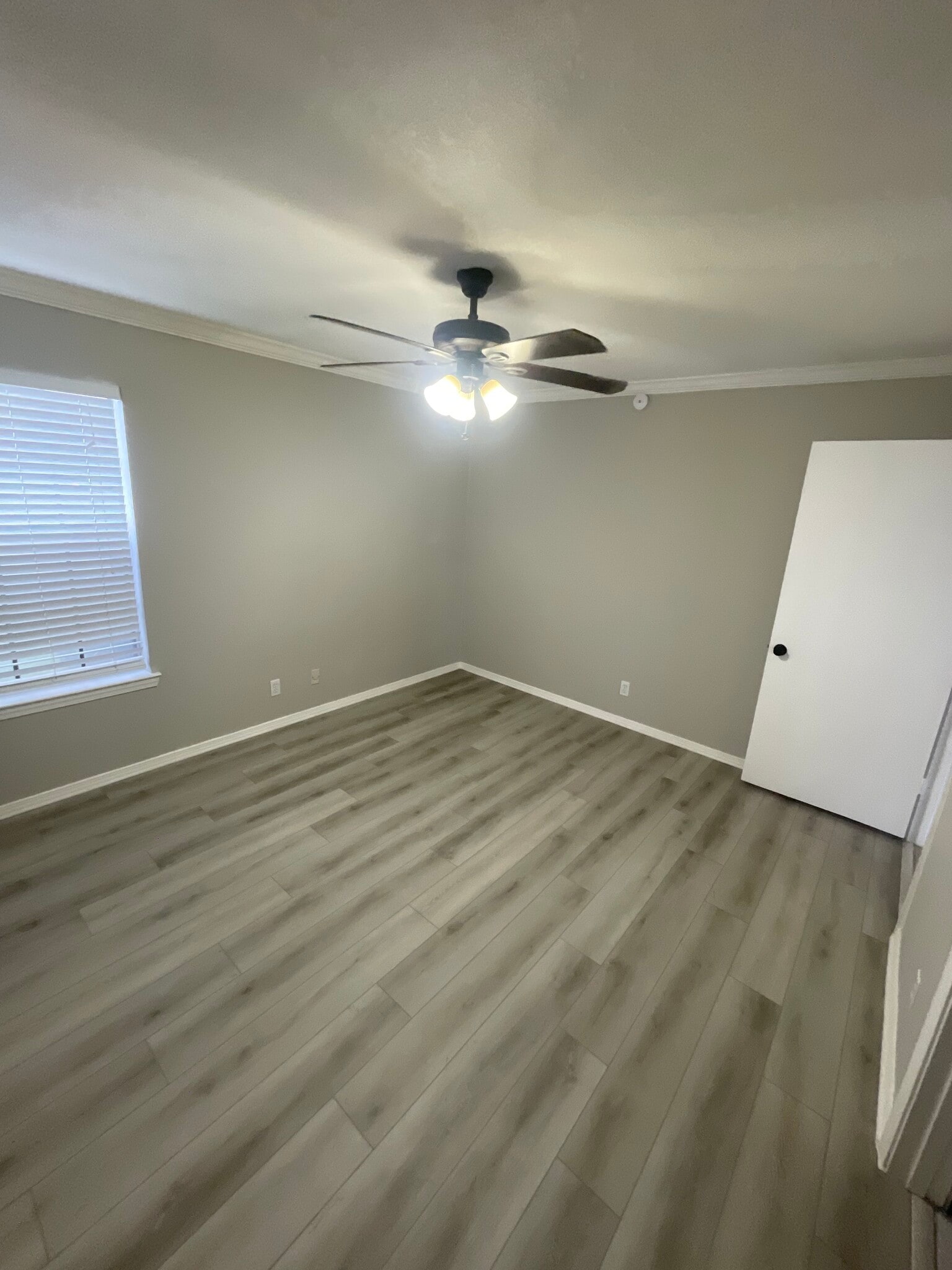 Building Photo - 4748 Old Bent Tree Ln