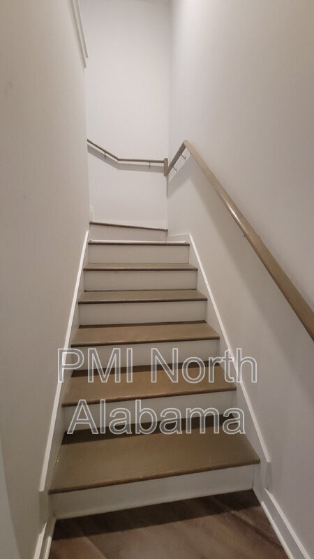 Building Photo - 7203 Chatfield Wy NW