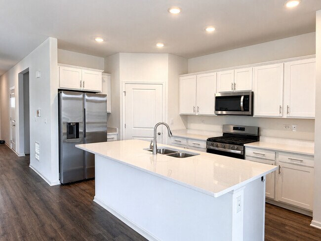 Building Photo - 301 Westminster Ct