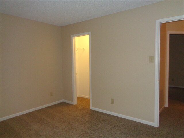Building Photo - 2136 Olympia Dr