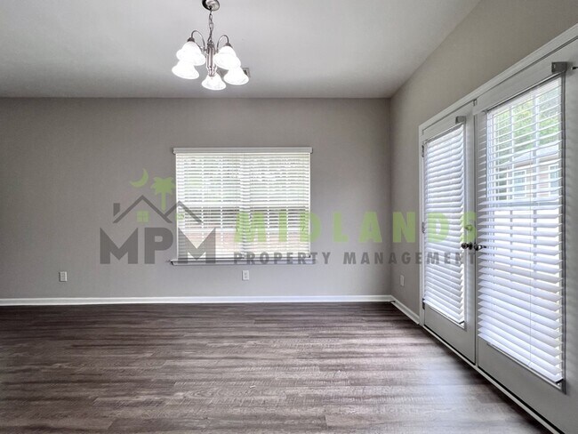 Building Photo - 112 Saluda Springs Ct