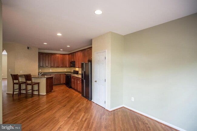 Building Photo - 6513 Trask Terrace
