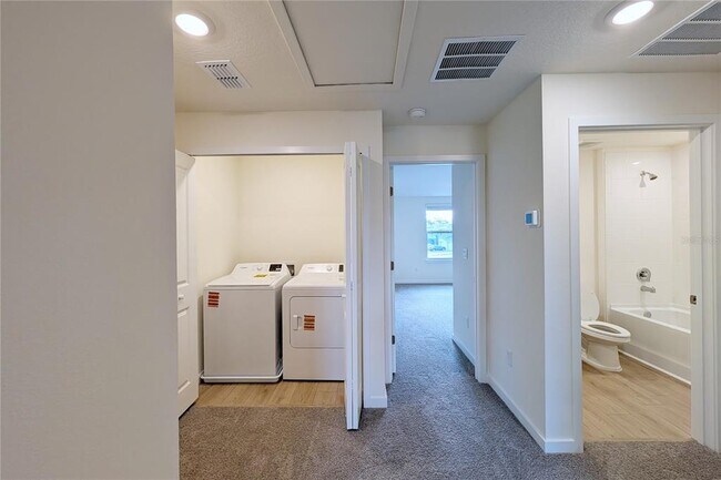 Building Photo - 18123 Cider Ml Ln