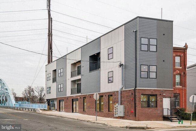 Building Photo - 4181 Mantua Ave