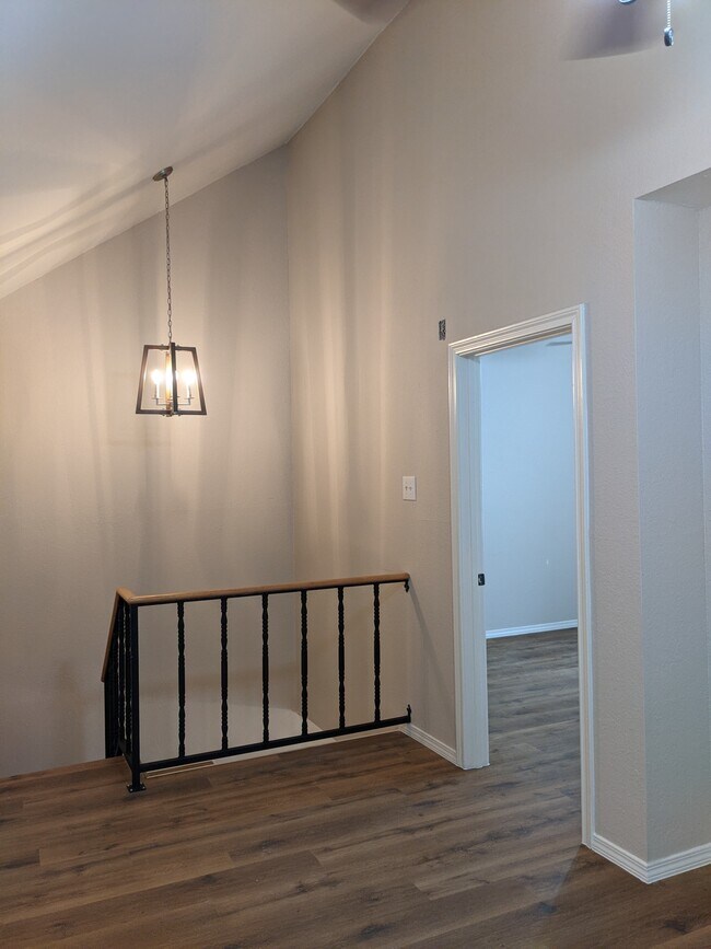 Building Photo - 5325 Bent Tree Forest Dr
