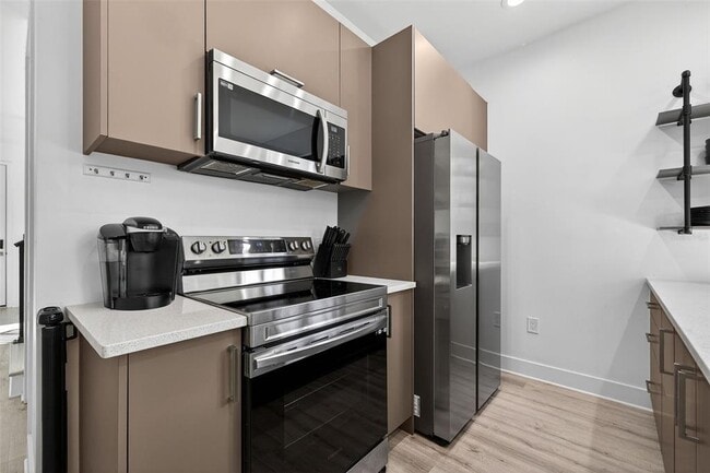 Building Photo - 8706 Palm Ranches Pl