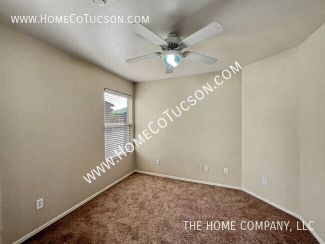 Building Photo - 12317 N Kylene Canyon Dr