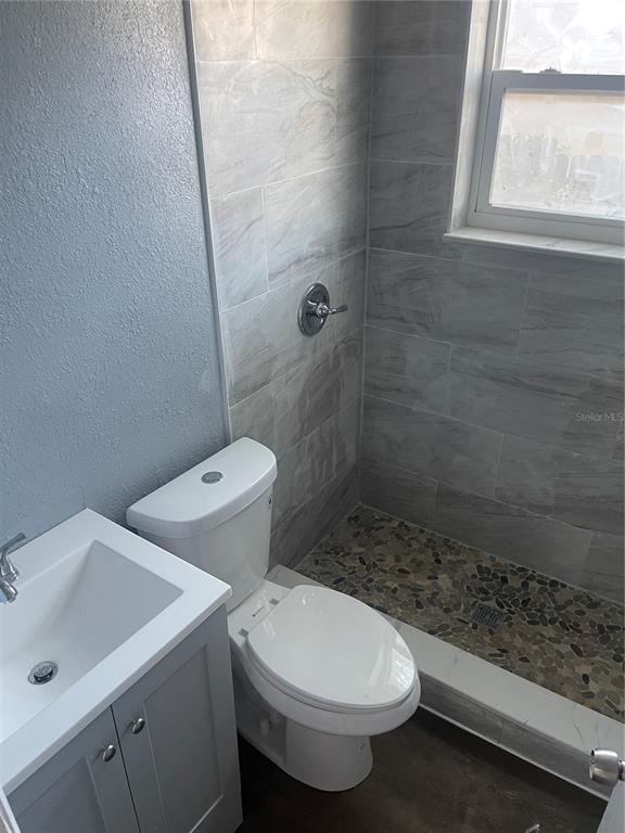 Building Photo - 735 18th St S