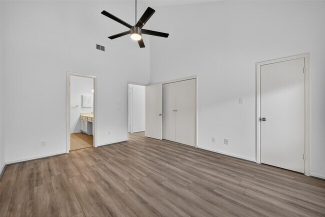 Building Photo - 12691 Briar Patch Dr