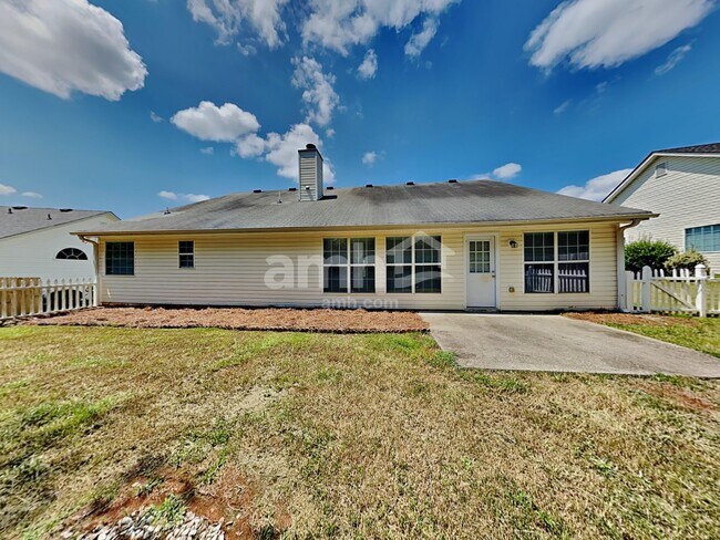 Building Photo - 2085 Morgans Run Trl