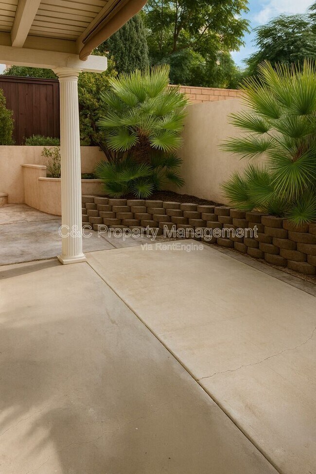 Building Photo - 12555 Caballero Ct