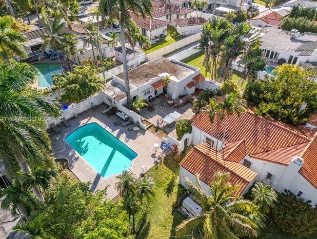 Building Photo - 1134 Harrison St