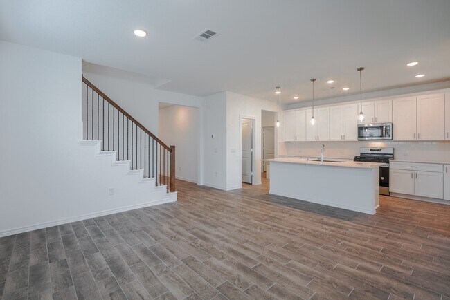Building Photo - 15117 Wild Gully Wy