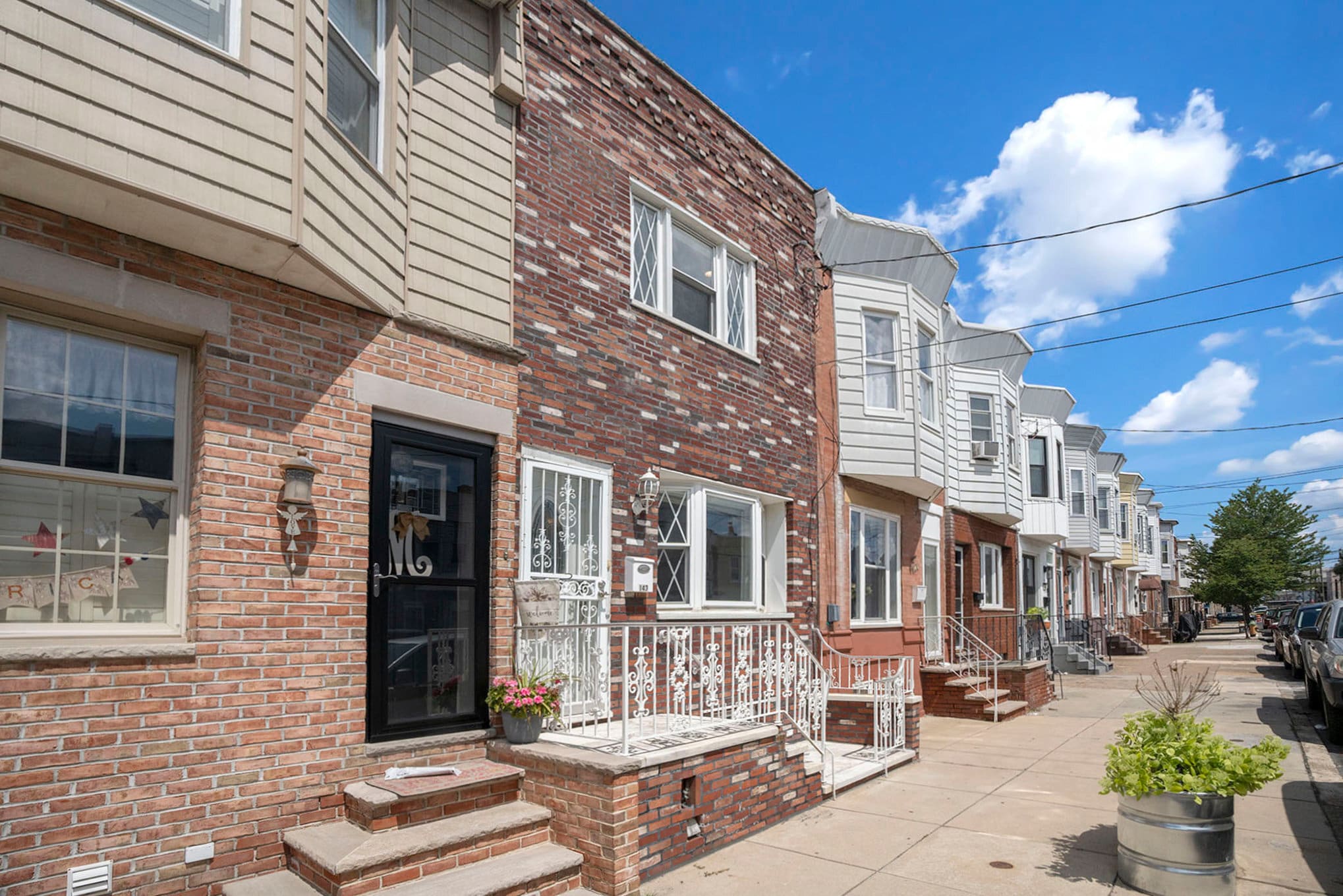 Building Photo - 143 W Ritner St
