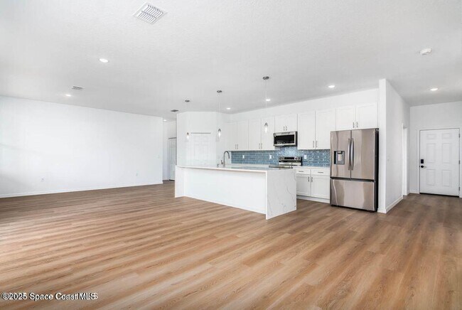 Building Photo - 1658 Hamilton Ave SW
