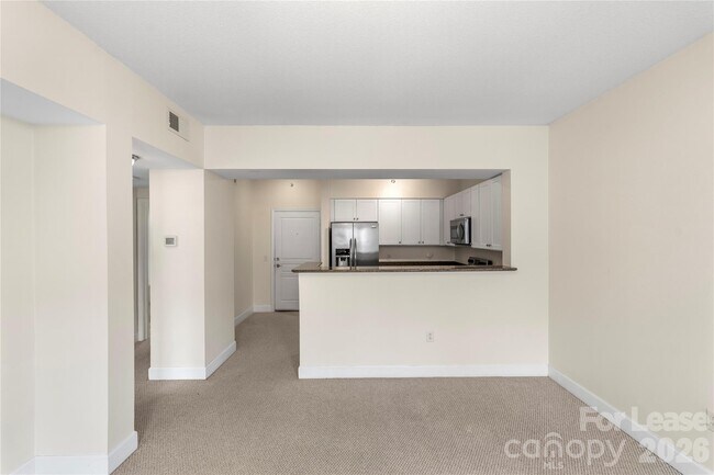 Building Photo - 1315 East Blvd