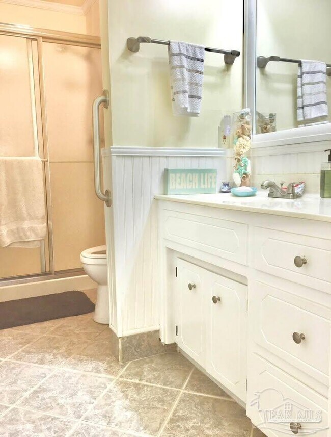 Building Photo - 5705 Admiral Doyle Rd