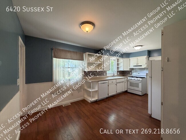 Building Photo - 6420 Sussex St
