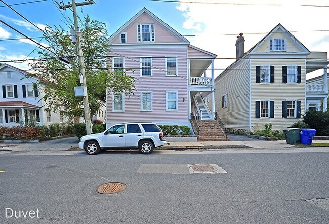 Building Photo - 3 br, 2 bath House - 179 Queen Street 2