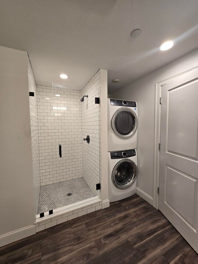 Building Photo - Jenkins Block Whitman LLC