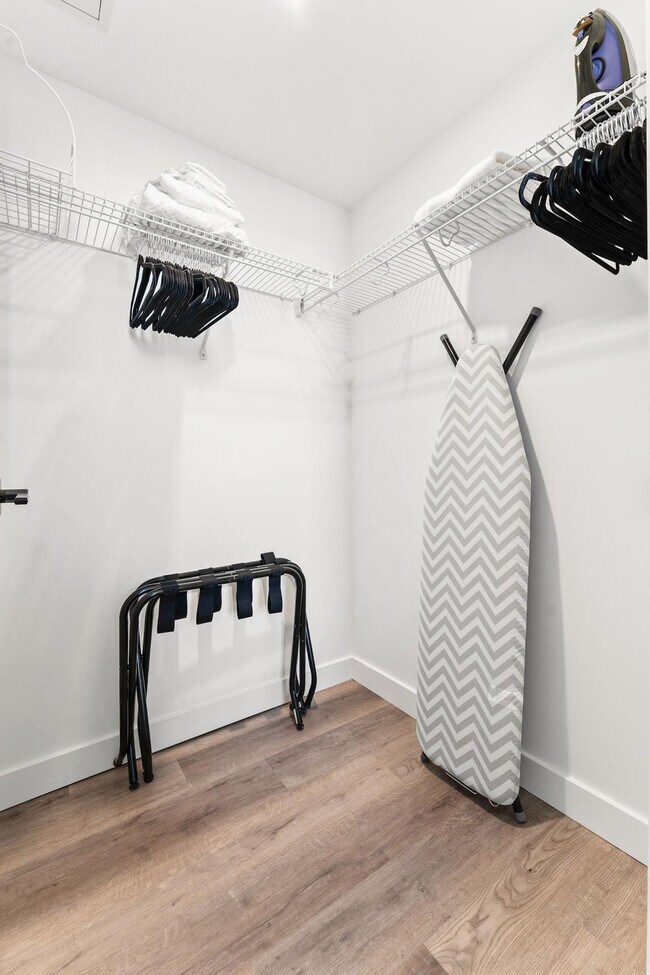 Building Photo - 282 Bremen St