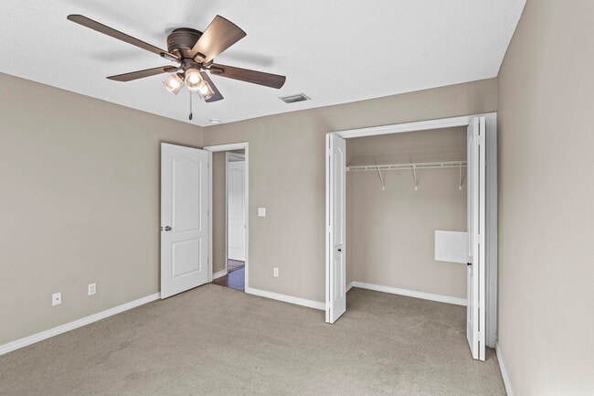 Building Photo - 1895 Everglades Dr