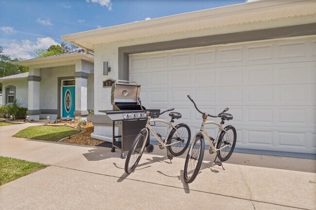 Building Photo - 67 Kashmir Trail