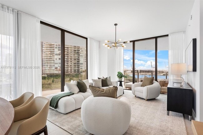 Building Photo - 500 Alton Rd