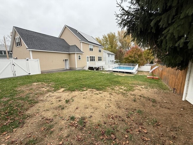 Building Photo - 15 Spencer St