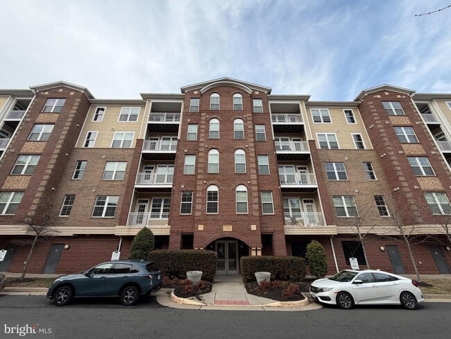 Building Photo - 13722 Neil Armstrong Ave