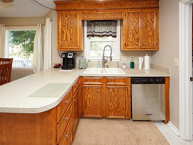 Building Photo - 146 Mellard Dr