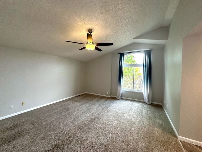 Building Photo - 5563 S Vivian Ct