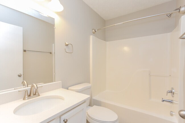 Building Photo - Cozy 3-Bedroom Home in Hilliard, OH