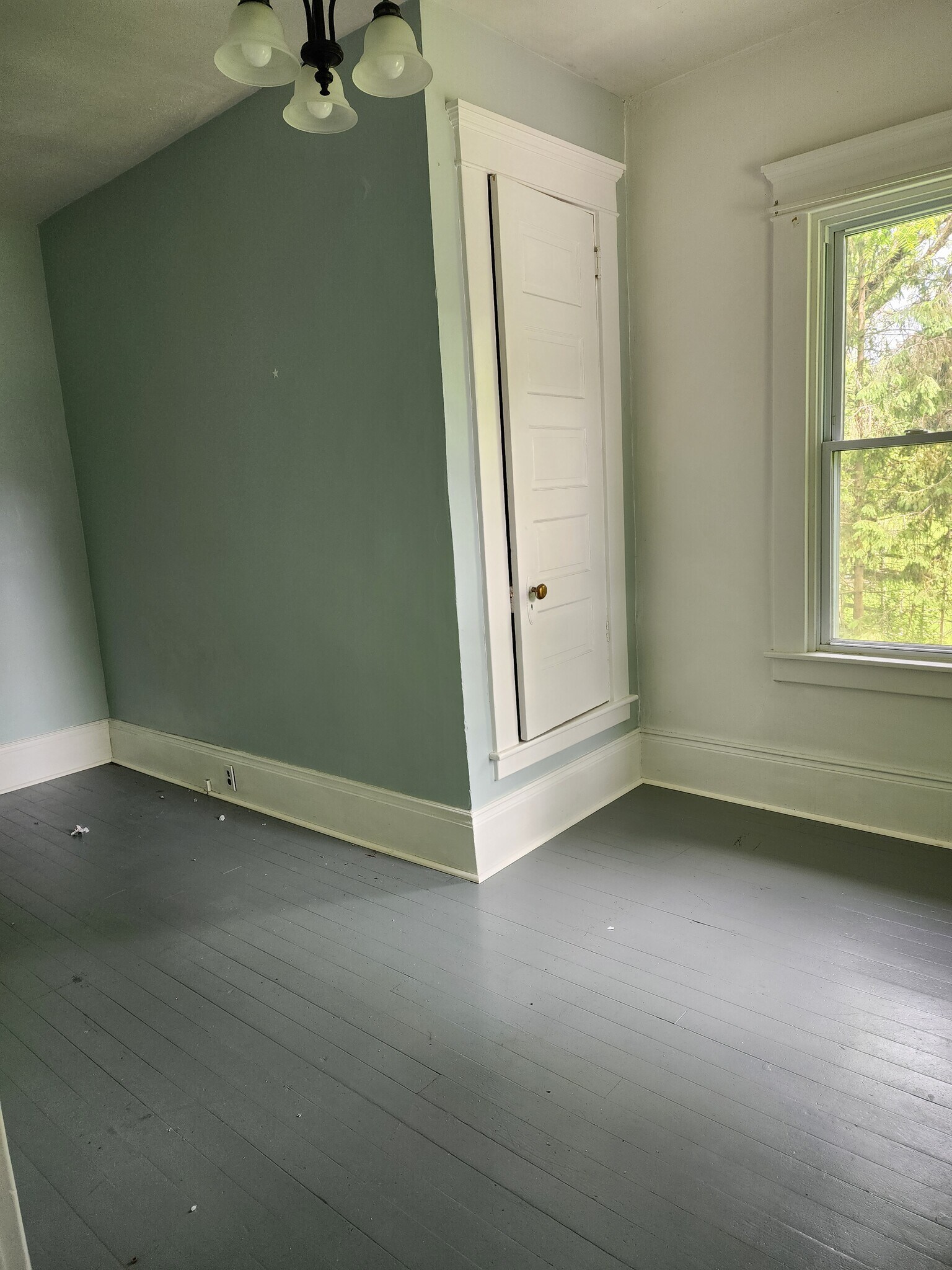 Bedroom 2 with small closet. - 89 S Main St