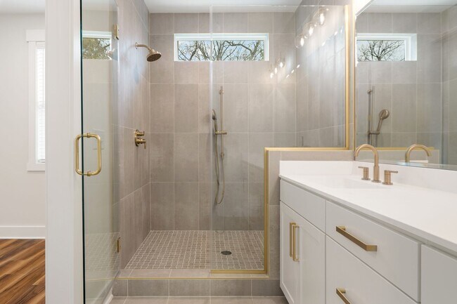 Building Photo - Newly Built 4-bedroom, 4-bathroom Home in Durham, NC