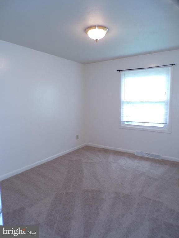 Building Photo - 111 Walnut Dr