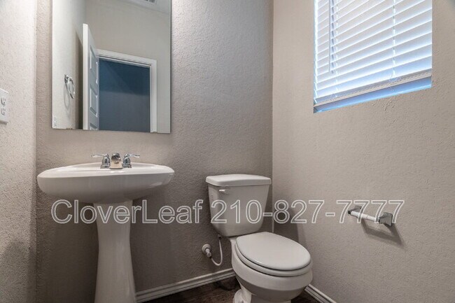 Building Photo - 741 Tupelo Tank Dr