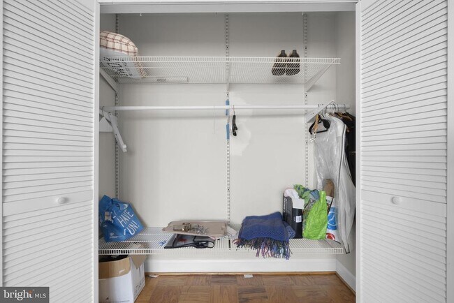 Building Photo - 7753 Patriot Dr