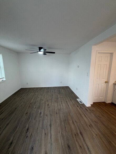 Building Photo - 716 N 18th St