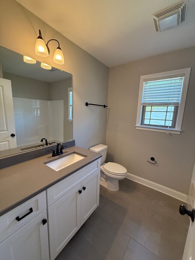 Building Photo - 3 Bedroom Rental Property in Ooltewah