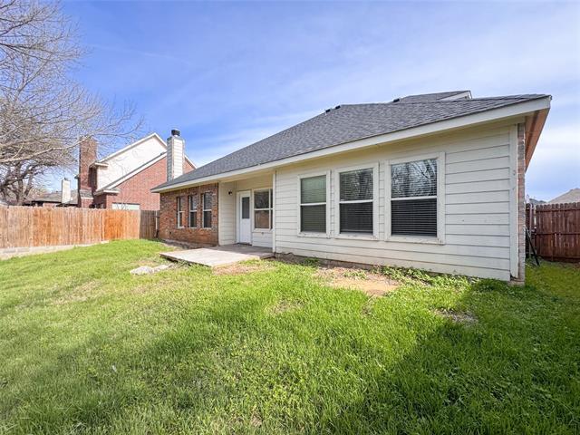 Building Photo - 1212 Maple Terrace Dr