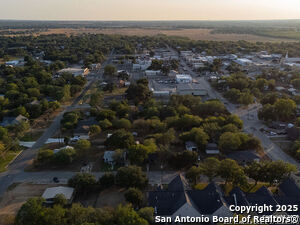 Building Photo - 1407 6th St