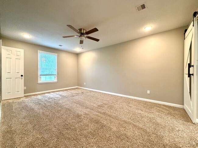 Building Photo - 1909 Needmore Rd